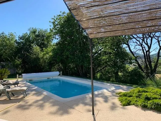 Le Creolia Apartment Saint-Vincent-de-Barres 0*,